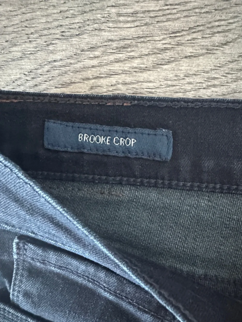 🌼LUCKY BRAND🌼 Dark Blue Brooke Crop Low-Rise Jeans, Size 10